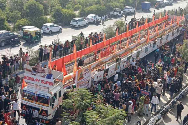 108-ft 'Agarbatti' Journey from Vadodara to Ayodhya